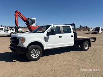 2021 Ford F-350 Flatbed Truck