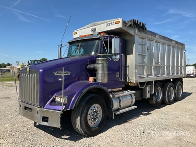 2000 Kenworth T800 8x4 Camion à benne basculante Tridem