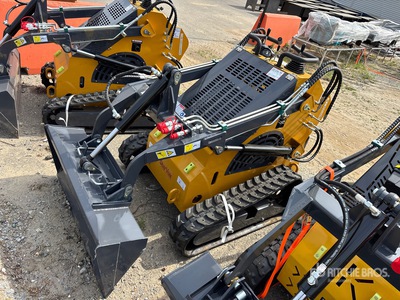 2026 STARVOX SV-480 Mini Compact Track Loader (Unused)
