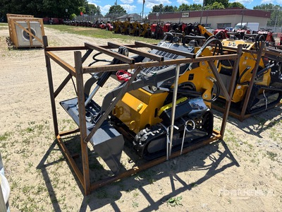 2026 STARVOX SV-480 Mini Compact Track Loader (Unused)
