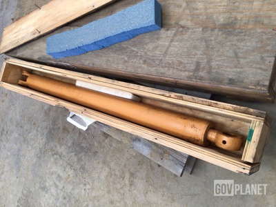 (4) CNH America G101177 Linear Actuating Cylinder Assemblies