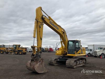 2022 Komatsu PC210LC-11 Tracked Excavator