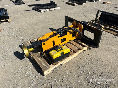 2026 GIYI GY-D680 Hincapostes para Minicargadora (Unused)