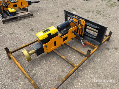 2026 GIYI GY-D680 Skid Steer Post Driver (Unused)