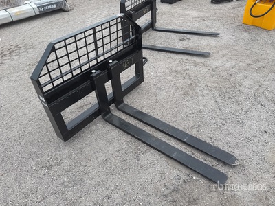 JBX 4000 48 in Skid Steer Forks (Unused)