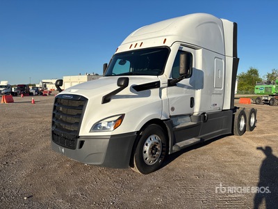 2023 Freightliner Cascadia 126 6x4 T/A Sleeper Truck Tractor