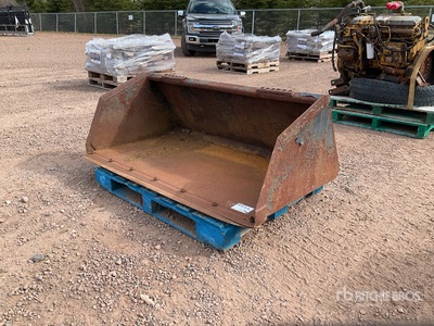 66 in Skid Steer Bucket