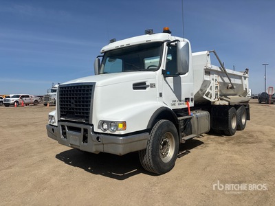 2016 Volvo VHD 6x4 T/A Dump Truck
