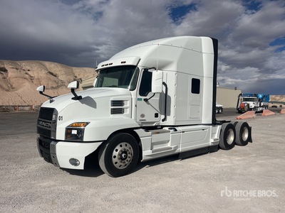 2022 Mack Anthem 64T 6x4 Cabina con cuccetta per trattore stradale