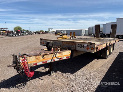 1993 Gem State Manufacturing 24 ft T/A Tilt Deck Trailer