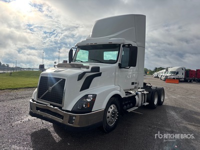 2017 Volvo VNL 6x4 Day Cab Prime Mover