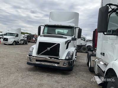 2017 Volvo VNL トラックトラクター（T/A）