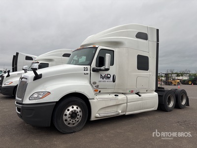 2019 International LT625 6x4 3- Achs Sattelzugmaschine mit Schlafkabine