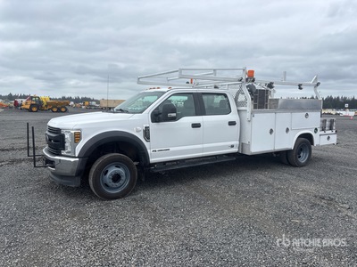 2019 Ford F-450 XL 4x4 Crew Cab Camión Utilitario