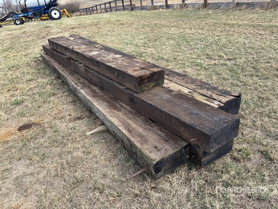 Quantity of (6) Bridge Timbers Divers - Matériaux de construction
