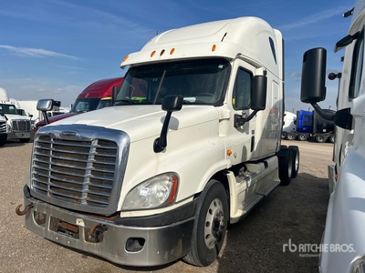 2013 Freightliner Cascadia 125 6x4 T/A Sleeper Truck Tractor