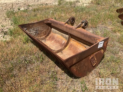 Fleco 71 in Cleanup Excavator Bucket - Fits komatsu PC200