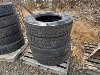 Quantity of (4) 11R24.5 を見 Tires