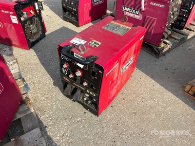 2016 Lincoln Flextec 650 を見 Welder - Electric (Inoperable)