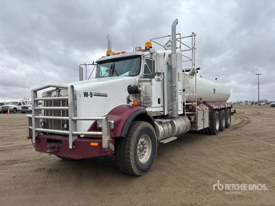 2013 Kenworth T800 8x6 Water Truck