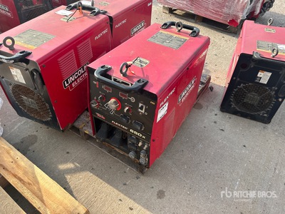 Lincoln Flextec 650 650 A Multi-Process を見 Welder - Electric (Inoperable)