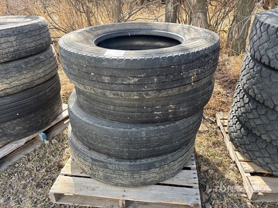 Quantity of (4) 11R24.5 を見 Tires
