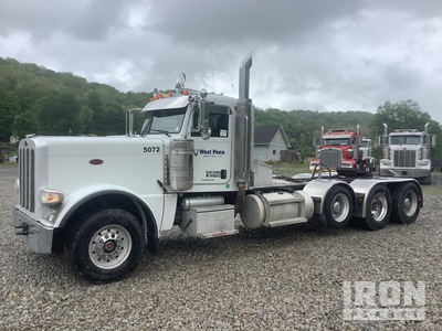 2013 Peterbilt 389 8x4 Heavy Haul Tri/A Day Cab Truck Tractor