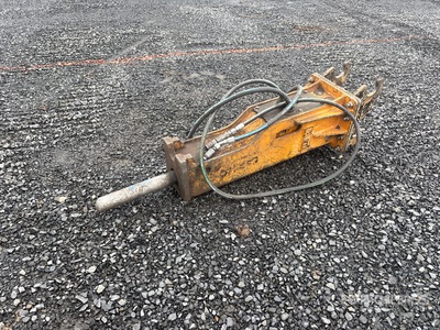 2020 BTI CX8 Hydraulic Breaker