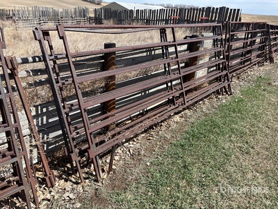 Quantity of (5) 12 ft x 5 ft パネル