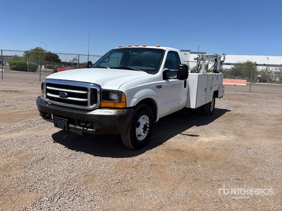 1999 Ford F-350 XL 4x2 Camion utilitaire