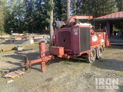 2005 (unverified) Morbark Hurricane Tow-Behind Wood Chipper
