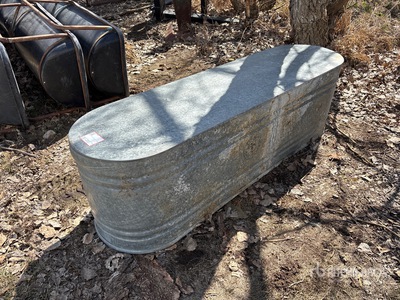 82 in X 23 Water Trough 家畜用機械
