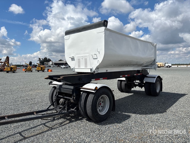 2000 T/A Turntable Transfer Trailer