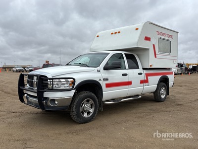 2007 Dodge Ram 3500 4x4 Extended Cab سيارة اسعافات اولية