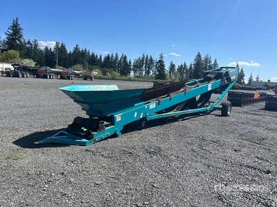2018 Edge MS50 32 in x 50 ft Portable Radial Stacking Conveyor