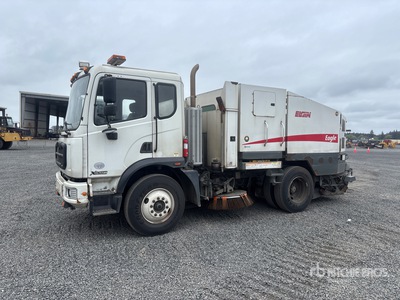 Elgin Eagle on 2012 Autocar Sweeper Truck