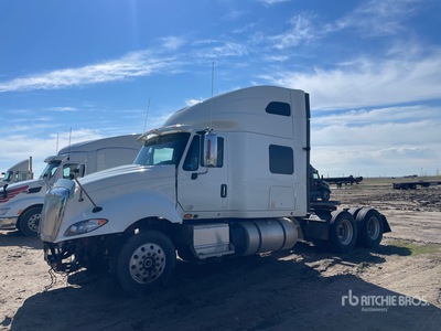 2017 International ProStar+ 6x4 تراكتور شاحنة كابينة النوم (ثنائية المحور) (Inoperable)