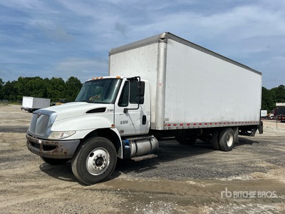 2018 International 4300 SBA 4x2 Van Truck