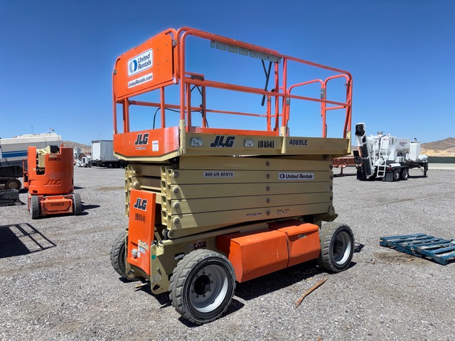 2017 JLG 4069LE Electric Scissor Lift