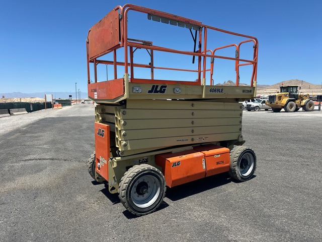 2017 JLG 4069LE Electric Scissor Lift