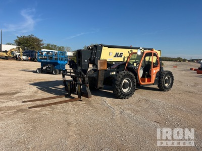 2017 JLG 1055 Telehandler