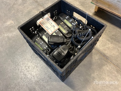 Quantity of (6) Motorola CDM1250 Truck Radios