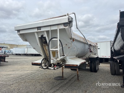 1990 Fruehauf 25 ft T/A End Dump Trailer