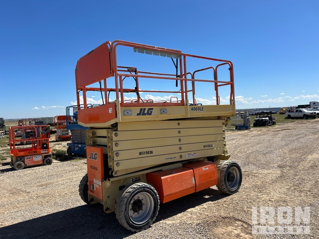 2016 JLG 4069LE Electric Scissor Lift