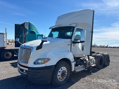 2018 International LT625 6x4 Tracteur routier (Inoperable)