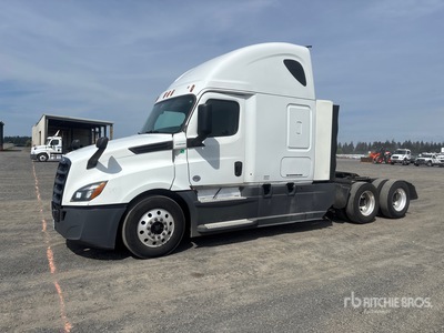 2020 Freightliner Cascadia 126 6x4 T/A Sleeper Truck Tractor