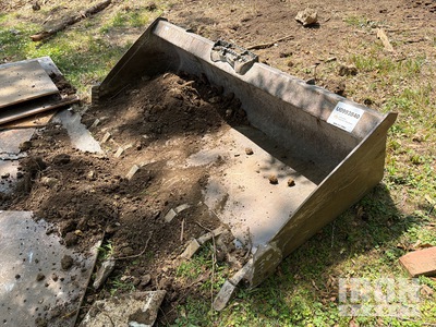 Land Pride HD80LLT 80 in General Purpose Skid Steer Bucket