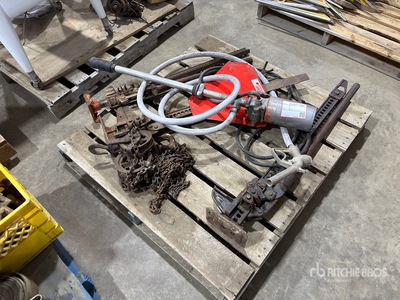 Quantity of (3) Jackall Divers - Outils à main