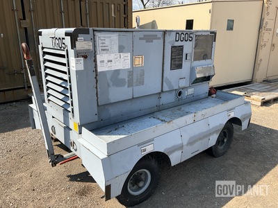 John R Hollingsworth A/M32A-86D 72kW Generator Set