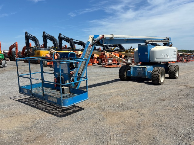 2014 Genie Z-80/60 4WD Diesel Articulating Boom Lift 2014 Genie Z-80/60 4WD Diesel Articulating Boom Lift